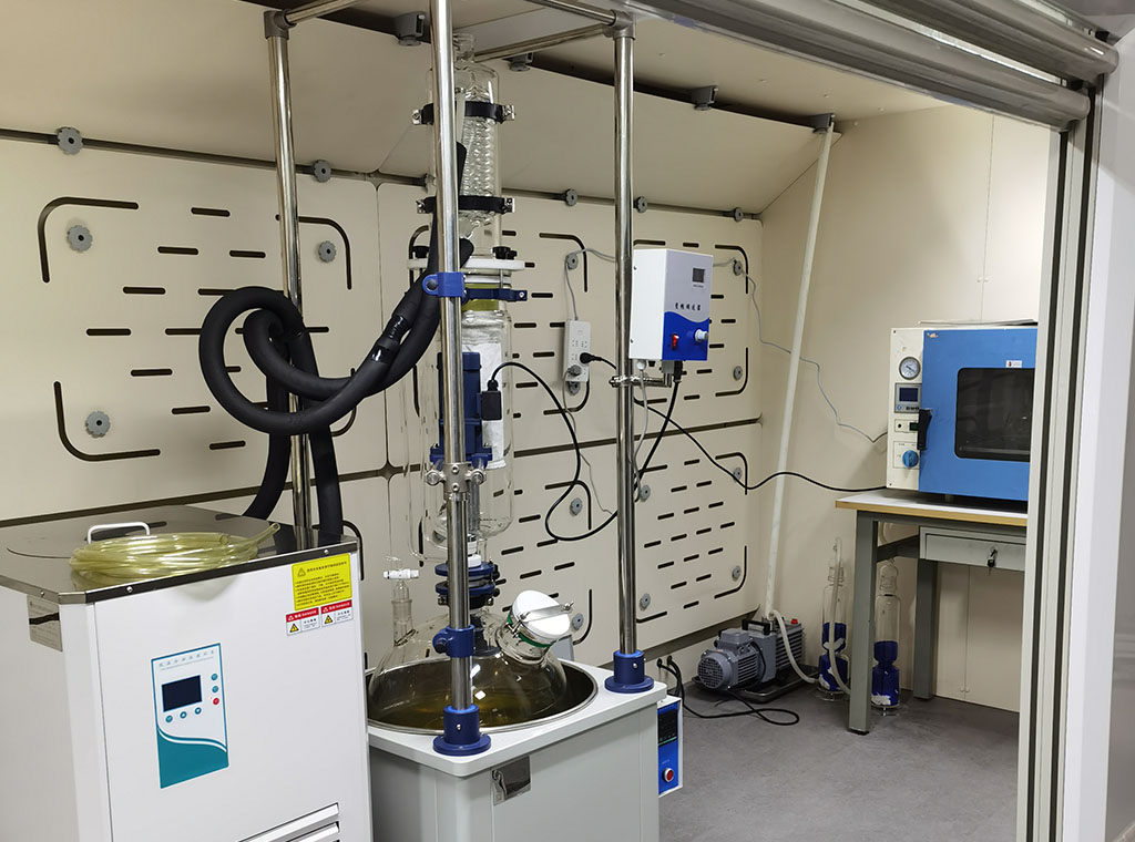 控温设备的核心技术与原理